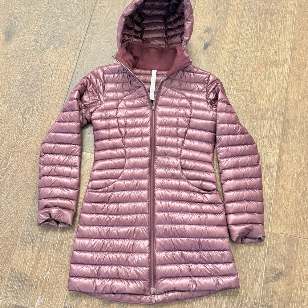 lululemon athletica Mauve Pack It Down Puffer Jacket Size 4 VGUC
